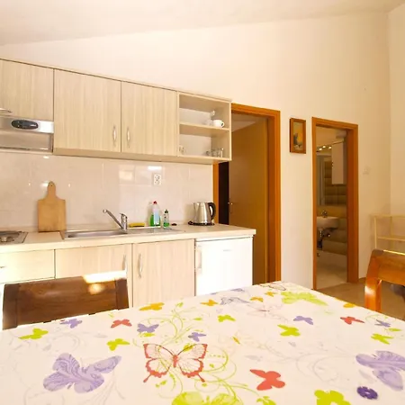 Fuer 3 Personen Ca 35 Qm In Kukci, Istrien Istrische Riviera Apartment *
